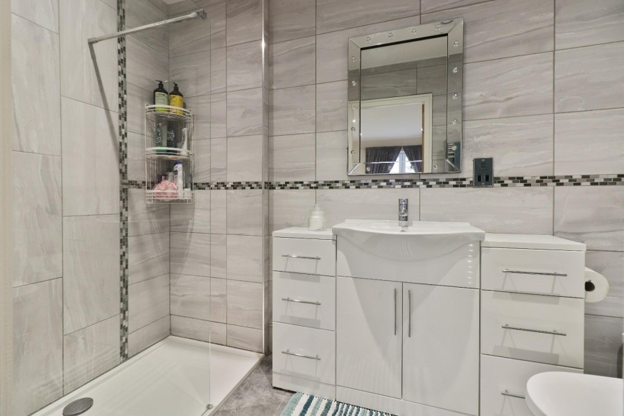 Images for Mistyfield House, Church Hill, Royston, Barnsley