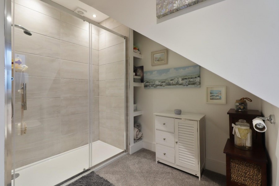 Images for Mistyfield House, Church Hill, Royston, Barnsley