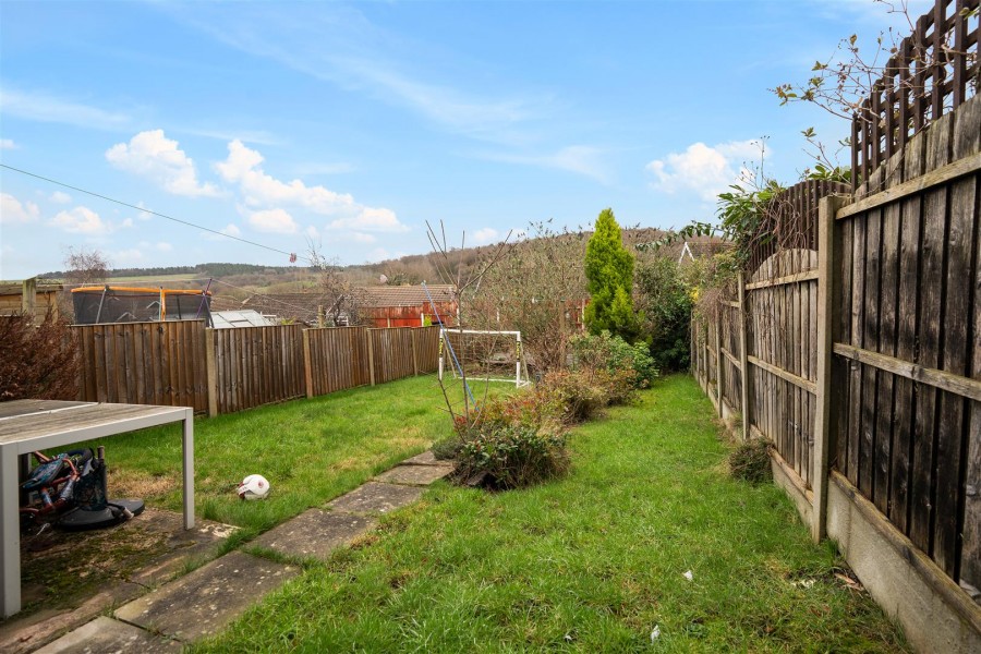 Images for 7, Highfield Cottages, Silkstone,