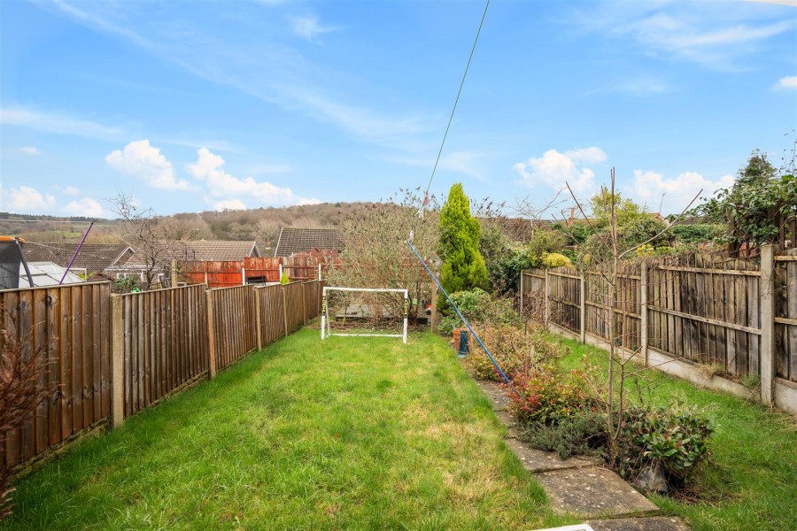 Images for 7, Highfield Cottages, Silkstone,