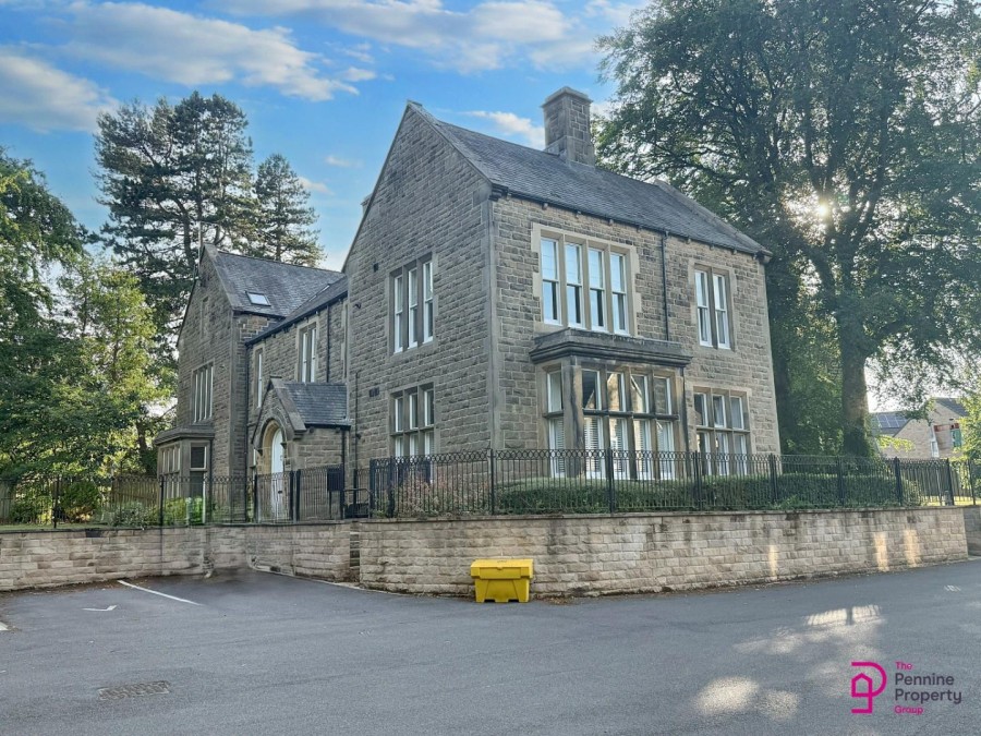 Images for 3 Weir Field House, Penistone, S36 7AB