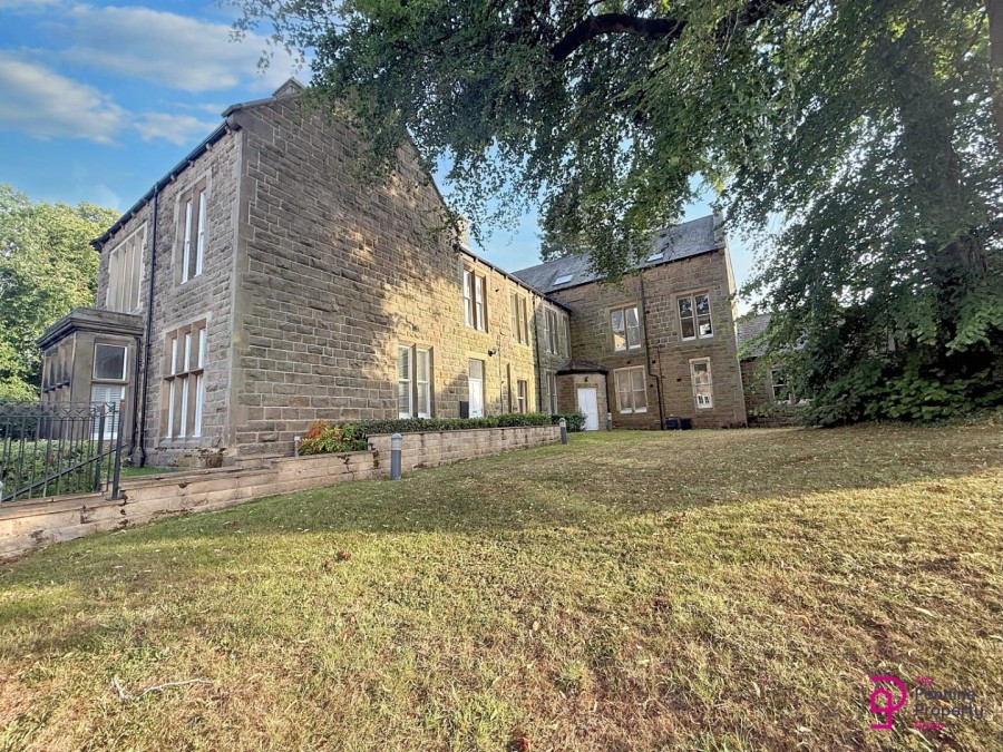 Images for 3 Weir Field House, Penistone, S36 7AB