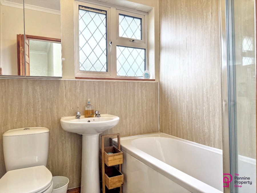 Images for Lindhurst Road, Barnsley