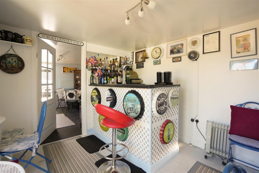 Images for Hoyland Close, Millhouse Green