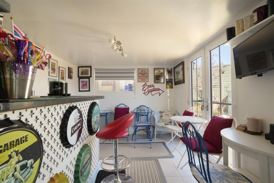 Images for Hoyland Close, Millhouse Green