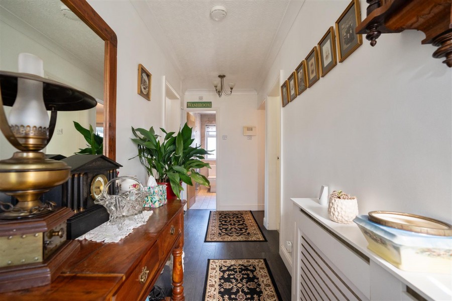 Images for Hoyland Close, Millhouse Green