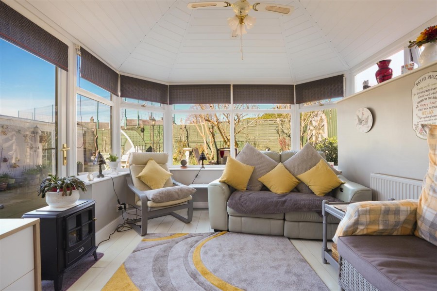 Images for Hoyland Close, Millhouse Green