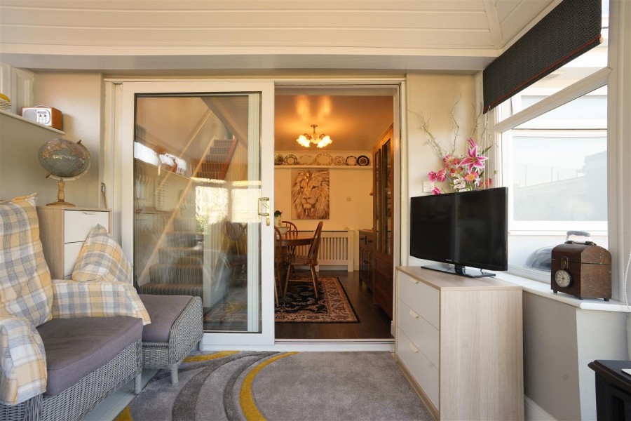 Images for Hoyland Close, Millhouse Green