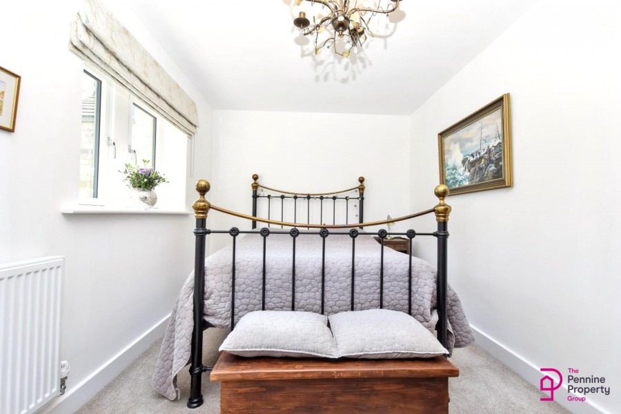 Images for Tenter Hill Gardens, Shepley, Huddersfield