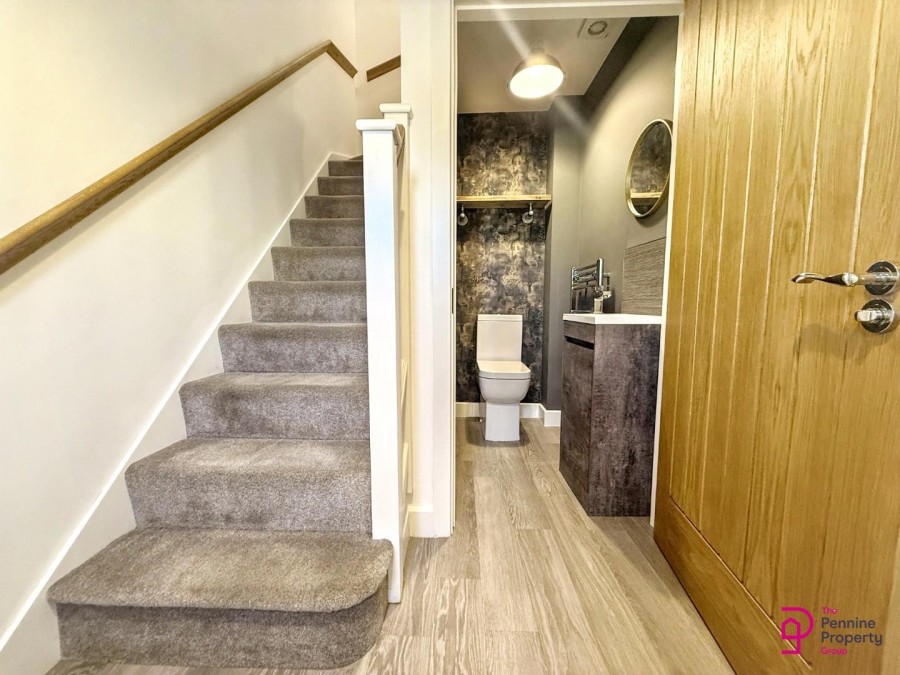 Images for Tenter Hill Gardens, Shepley, Huddersfield