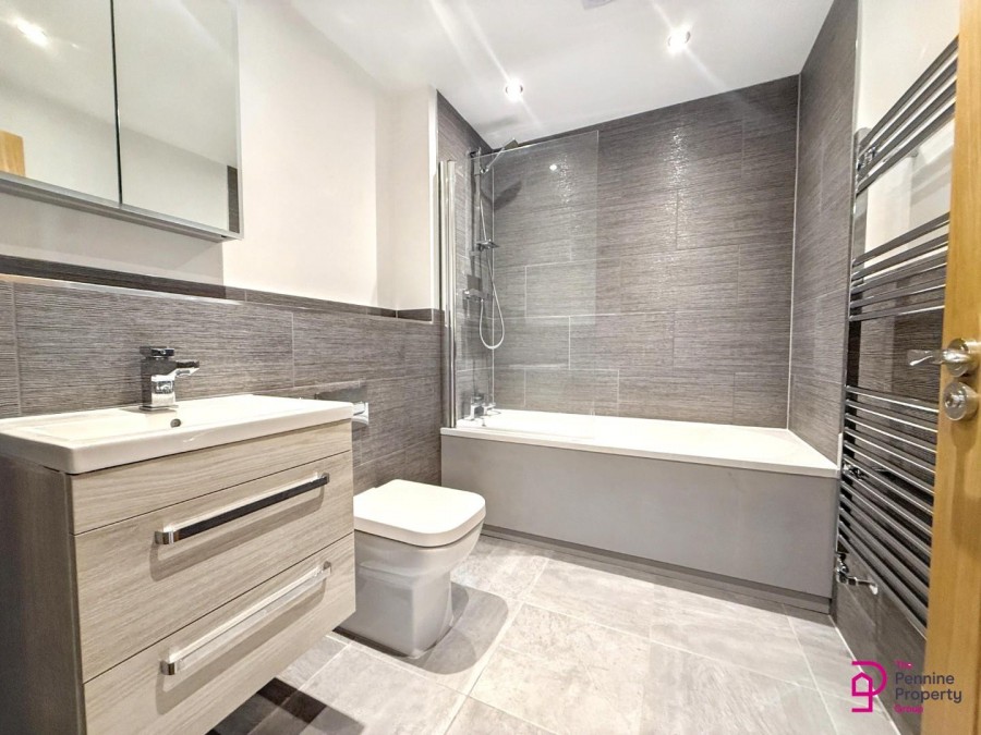 Images for Tenter Hill Gardens, Shepley, Huddersfield