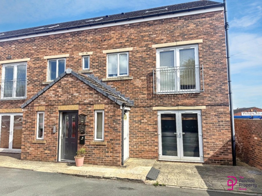 Images for Ballfield Fold, Kexborough/Darton