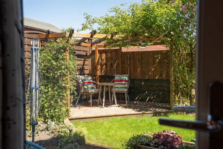 Images for Royd Lane, Millhouse Green, Penistone.