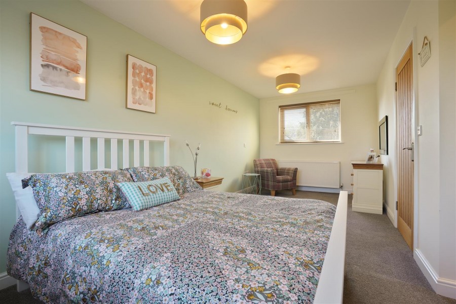 Images for Royd Lane, Millhouse Green, Penistone.