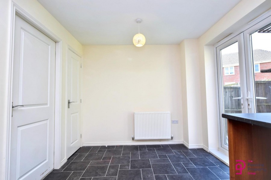 Images for Inchburn Crescent, Penistone