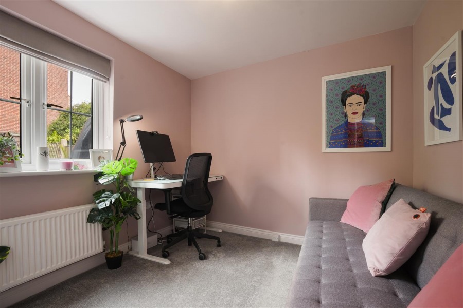 Images for Ladyshaw Crescent, Penistone