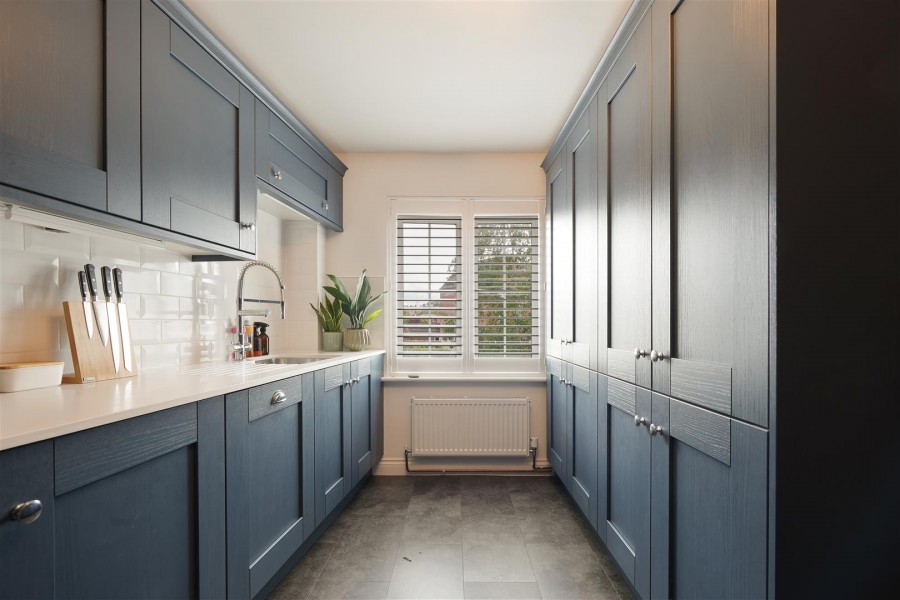Images for Ladyshaw Crescent, Penistone