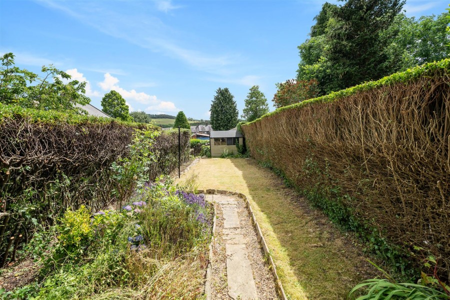 Images for Spring Grove, Huthwaite Lane, Thurgoland