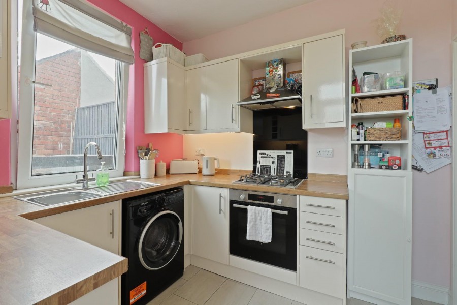 Images for Pye Avenue, Mapplewell, Barnsley