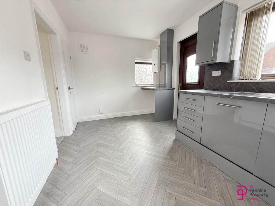 Images for Barugh Green Road, Redbrook