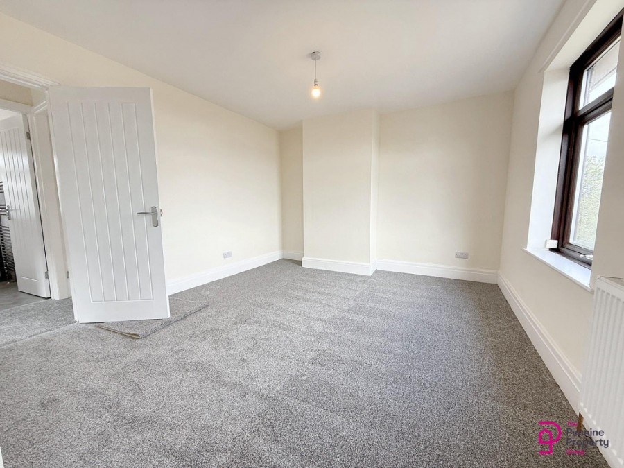 Images for Barugh Green Road, Redbrook