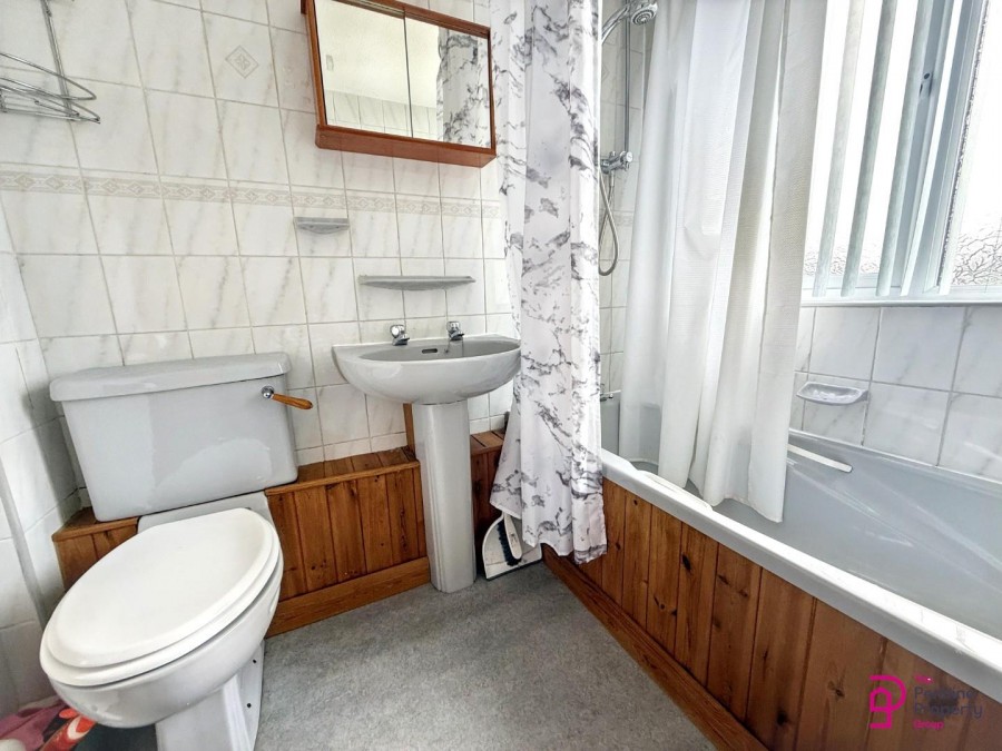 Images for Clarel Street, Penistone